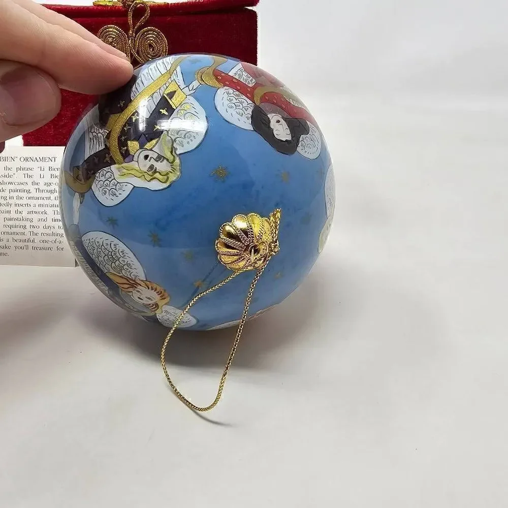 PIER ONE LI BIEN REVERSE HAND PAINTED GLASS CHRISTMAS ANGELS 2001 ORNAMENT 3.5